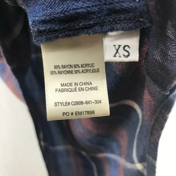 Cloth & Stone Shirt Women's Sz XS Blue Red Plaid Collared Front Pocket Button Up - Picture 11 of 12